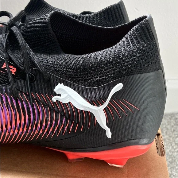 Womens 11.5 / Mens 9.5 Puma Black Soccer Cleats with Pink and Purple Woven Upper - Picture 5 of 7